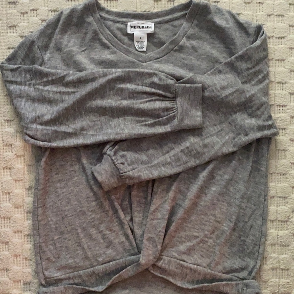 Republic long sleeve top. Never worn! Smoke free home.